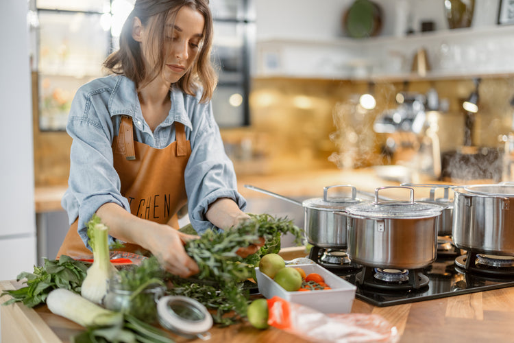 How to Treat SIBO Naturally: 7 Techniques You Can Implement Today